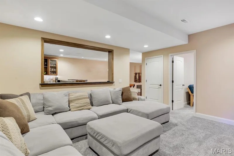 Bonus Family Room — 221 Oakhurst Circle, O'Fallon, MO 63367