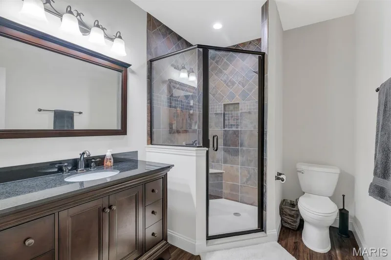Full Bathroom With Tiled Standing Shower — 221 Oakhurst Circle, O'Fallon, MO 63367