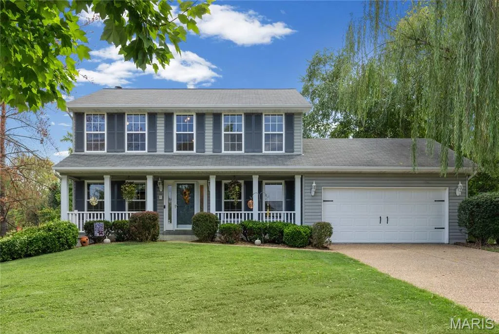 100 Quiet Grove Court, St Peters, MO 63376 — listing photo 1 of 37