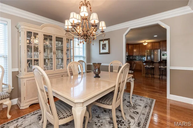 910 Daffodil Ridge Drive, O'Fallon, MO 63366 — listing photo 8 of 40