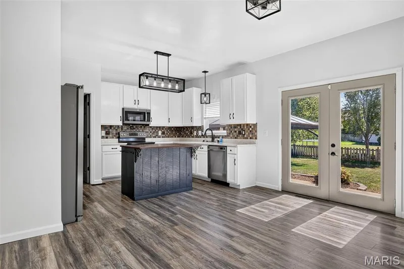 704 Chancellorsville Drive, Wentzville, MO 63385 — listing photo 20 of 58