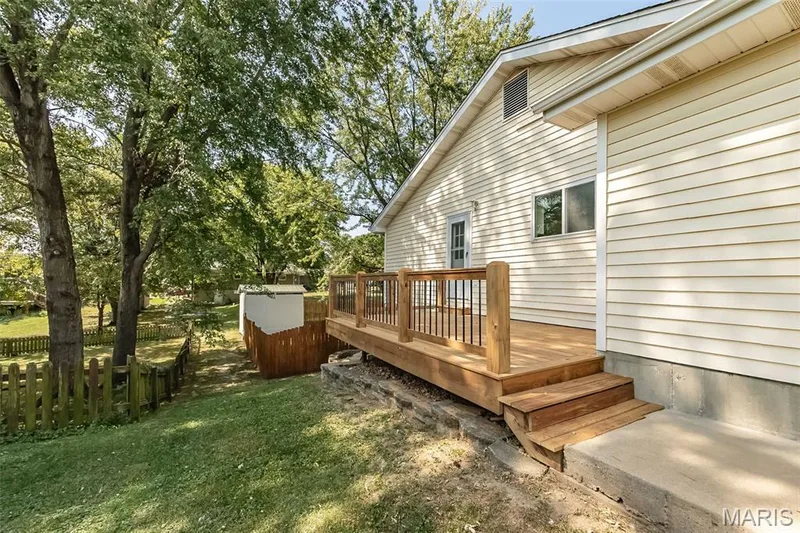 2421 Muegge Road, St Charles, MO 63303 — listing photo 22 of 25