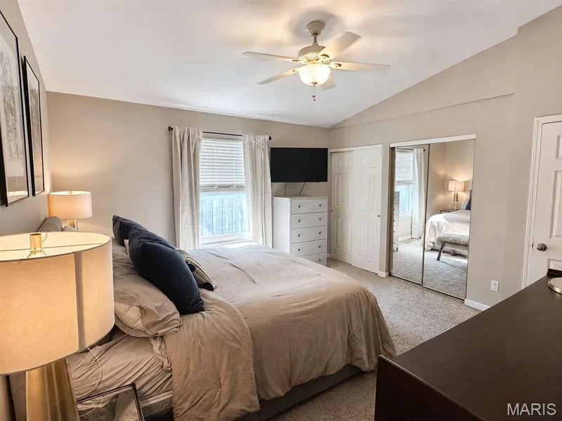 5070 Danielle Drive, St Charles, MO 63304 — listing photo 9 of 22
