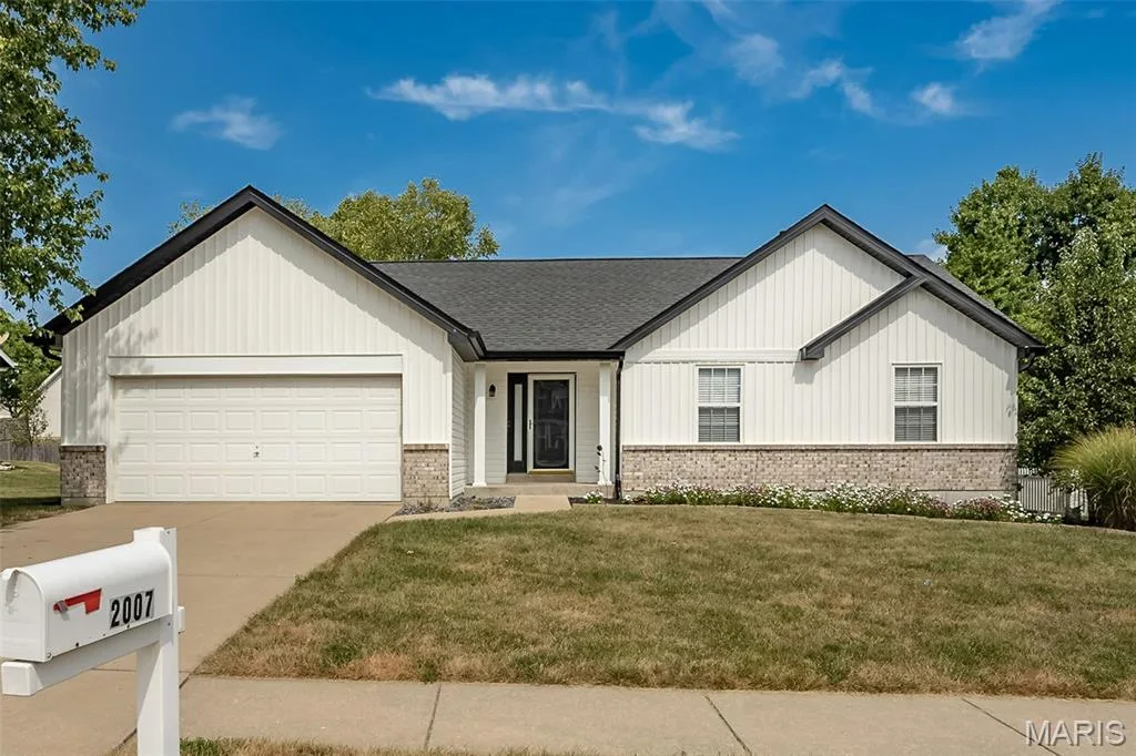 One of the nicest looking homes on the block — 2007 Trio Drive, Wentzville, MO 63385