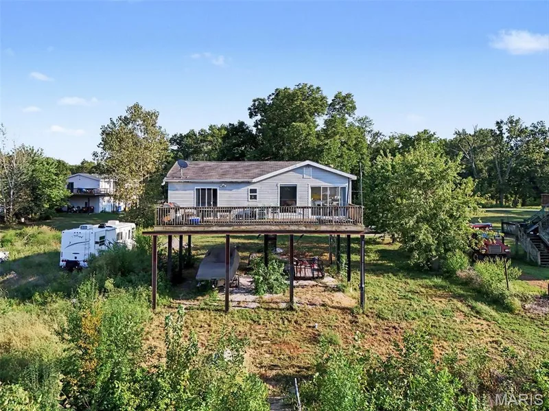 11 Woods Creek Road, St Charles, MO 63301 — listing photo 3 of 29