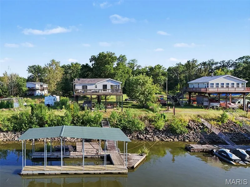11 Woods Creek Road, St Charles, MO 63301 — listing photo 9 of 29