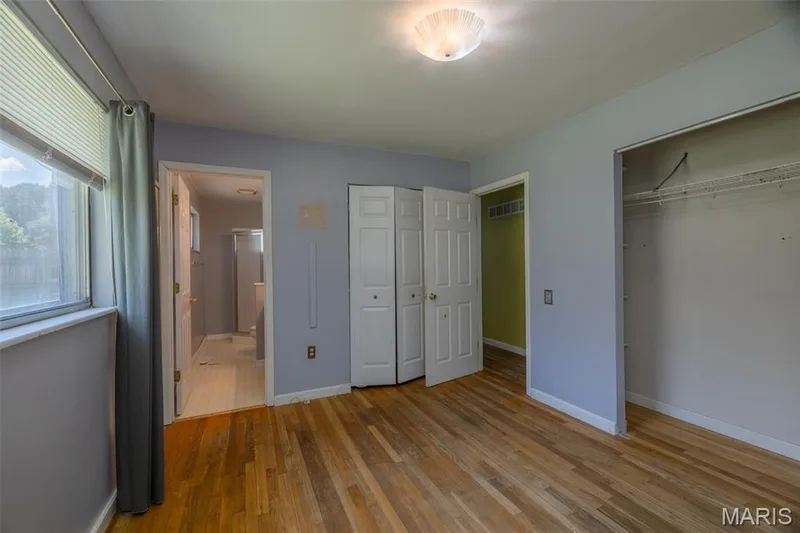 2117 Bolton Street, St Charles, MO 63301 — listing photo 11 of 19