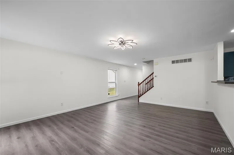209 Waterside Crossing Court, St Peters, MO 63376 — listing photo 10 of 53