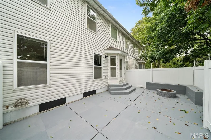209 Waterside Crossing Court, St Peters, MO 63376 — listing photo 23 of 53
