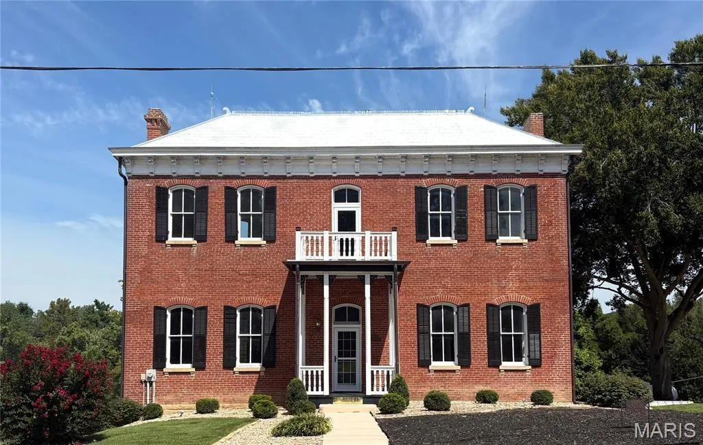 5589 Walnut Street, Augusta, MO 63332 — listing photo 1 of 55