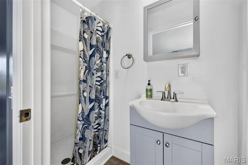 5589 Walnut Street, Augusta, MO 63332 — listing photo 24 of 55