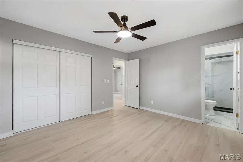 2916 Thrush Drive, St Charles, MO 63301 — listing photo 15 of 37