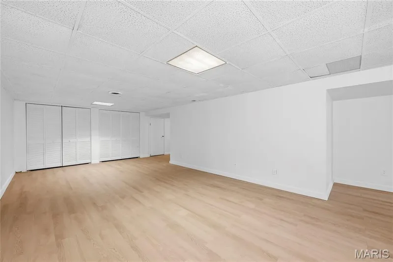 A lot of storage — 2916 Thrush Drive, St Charles, MO 63301