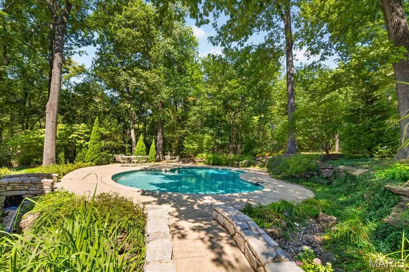 16463 Dapple Gray Court, Chesterfield, MO 63005 — listing photo 48 of 61