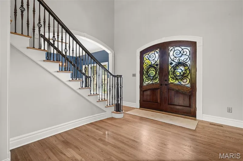 1815 Wills Trace Ridge, Wildwood, MO 63005 — listing photo 3 of 44