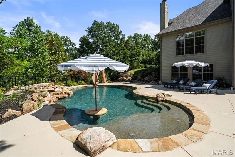 1815 Wills Trace Ridge, Wildwood, MO 63005 — listing photo 38 of 44