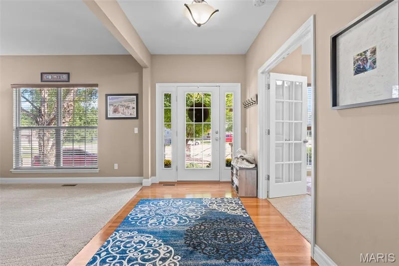35 W Hampton Ridge Court, Wentzville, MO 63385 — listing photo 3 of 35