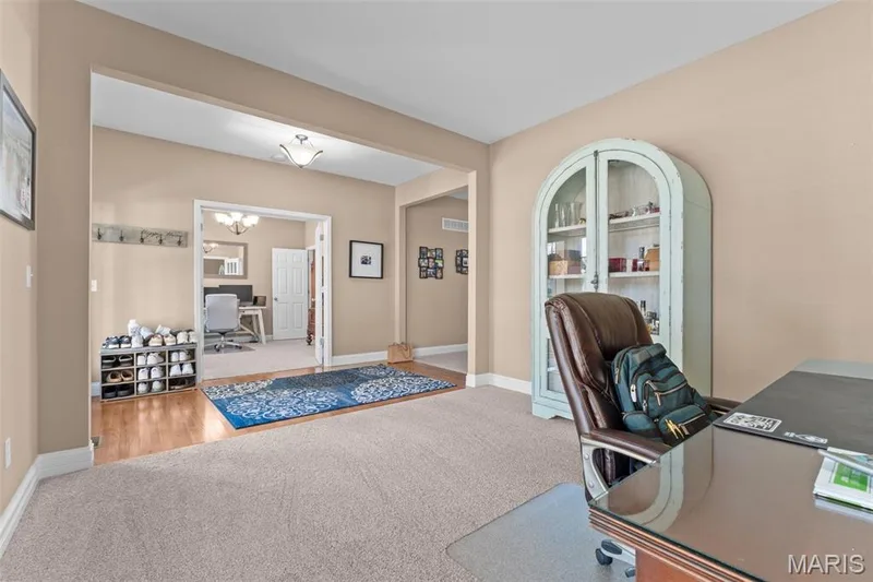 35 W Hampton Ridge Court, Wentzville, MO 63385 — listing photo 5 of 35