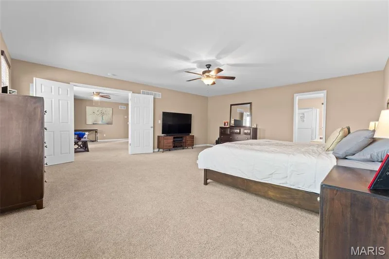 35 W Hampton Ridge Court, Wentzville, MO 63385 — listing photo 22 of 35