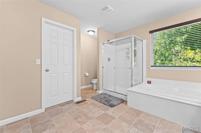 35 W Hampton Ridge Court, Wentzville, MO 63385 — listing photo 24 of 35