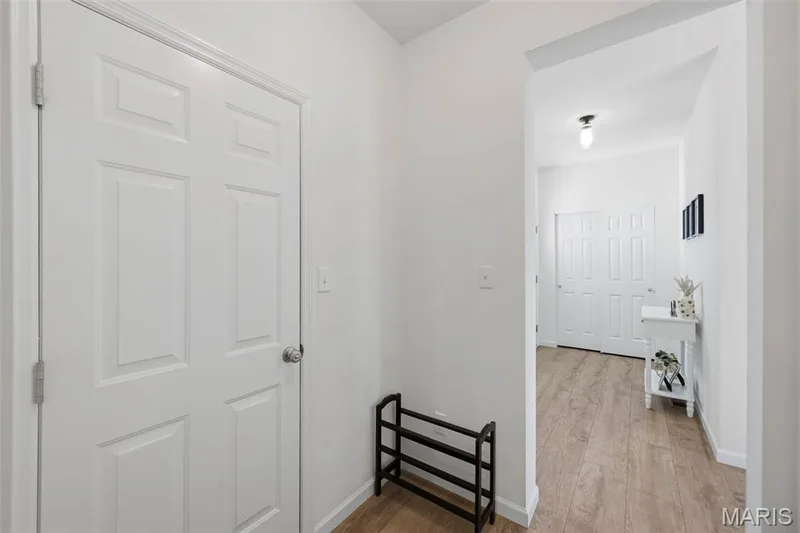 Garage Entry Foyer — 191 Crestfield Court, St Charles, MO 63301