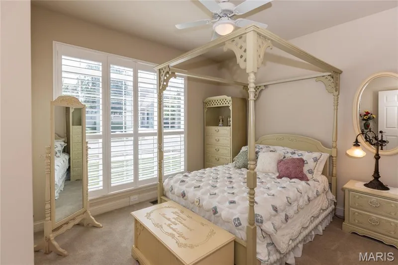 265 Meadows Of Wildwood Boulevard #5, Wildwood, MO 63040 — listing photo 4 of 34