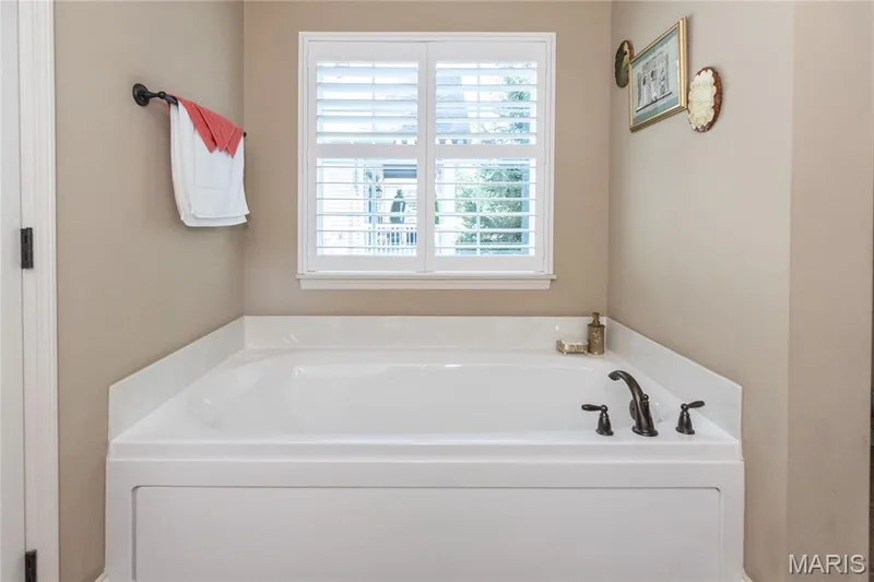 265 Meadows Of Wildwood Boulevard #5, Wildwood, MO 63040 — listing photo 21 of 34
