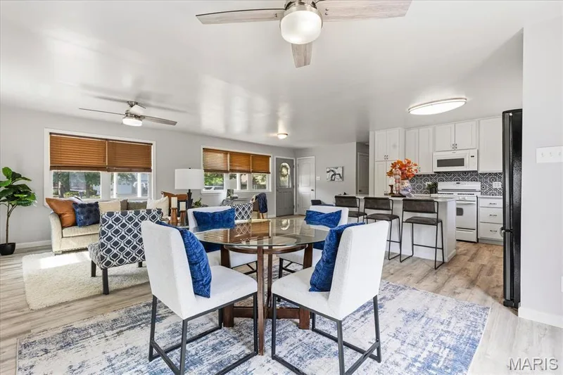 1808 Cherry Tree Street, St Peters, MO 63376 — listing photo 10 of 31