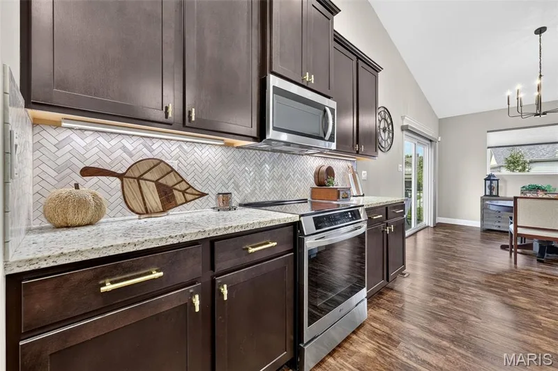 111 Cabot Court, Wentzville, MO 63385 — listing photo 14 of 44
