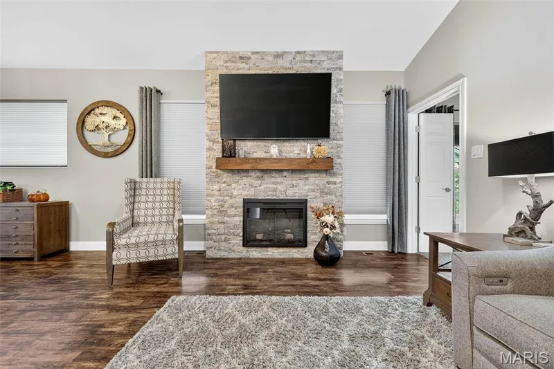 111 Cabot Court, Wentzville, MO 63385 — listing photo 21 of 44