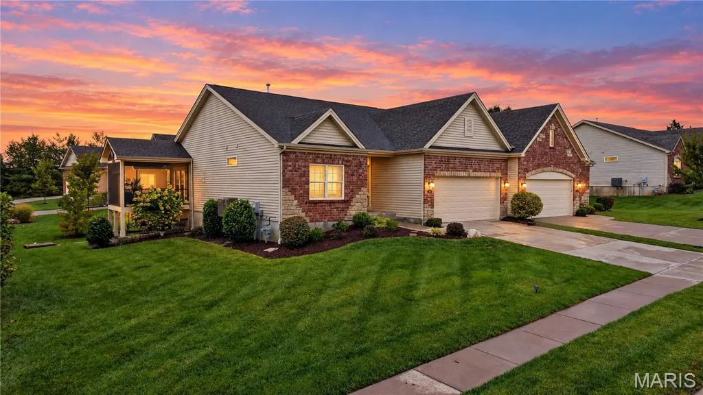 111 Cabot Court, Wentzville, MO 63385 — listing photo 1 of 44
