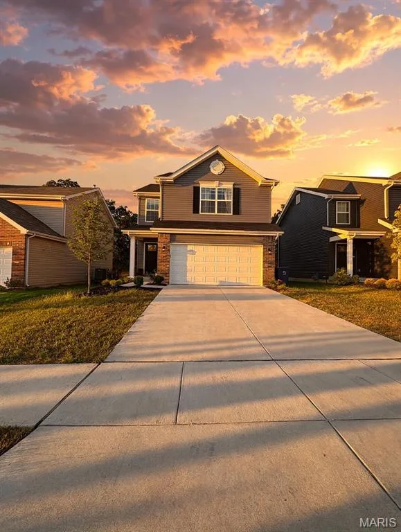 157 Day Lily Lane, Wentzville, MO β listing photo 1