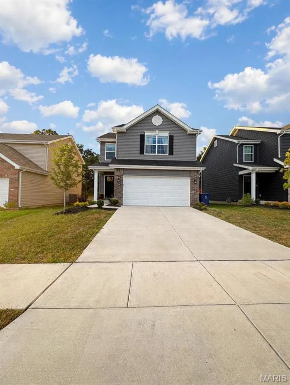 157 Day Lily Lane, Wentzville, MO 63385 — listing photo 2 of 34