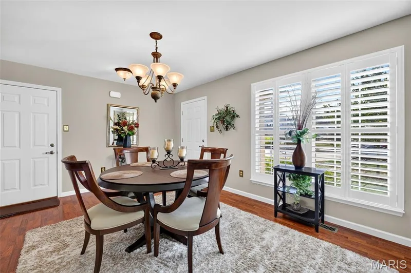 Hardwood-style flooring throughout — 29 Edenshire Court #69B, Dardenne Prairie, MO 63368