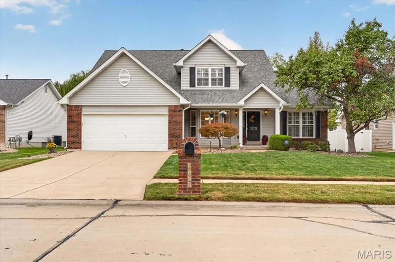 3277 Mango Drive, St Charles, MO 63301 — listing photo 1 of 55