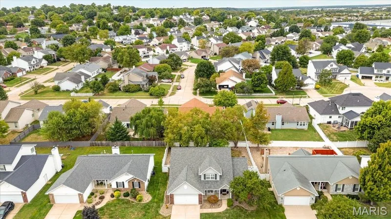 3277 Mango Drive, St Charles, MO 63301 — listing photo 54 of 55