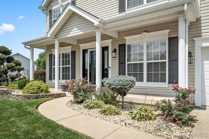 103 Mackintosh Lane, O'Fallon, MO 63368 — listing photo 3 of 71