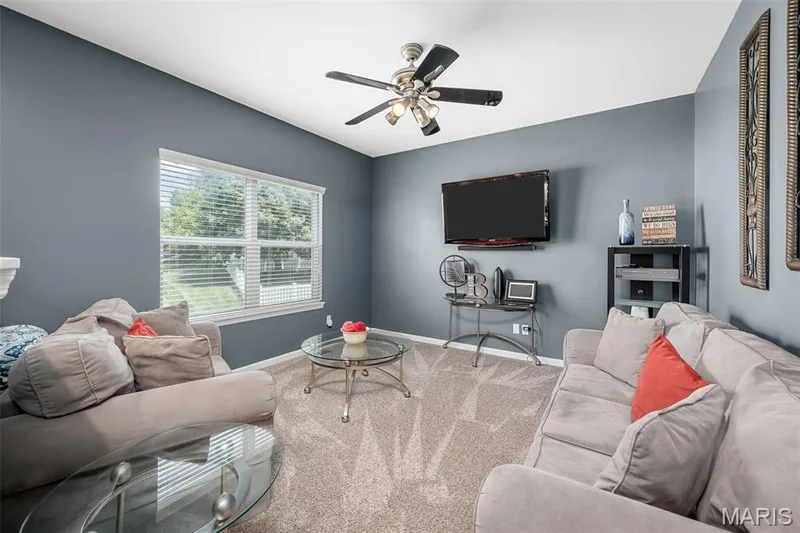 103 Mackintosh Lane, O'Fallon, MO 63368 — listing photo 14 of 71