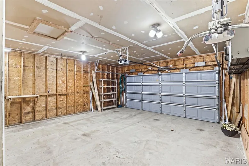 204 Boulder Point Drive, St Peters, MO 63376 — listing photo 32 of 42