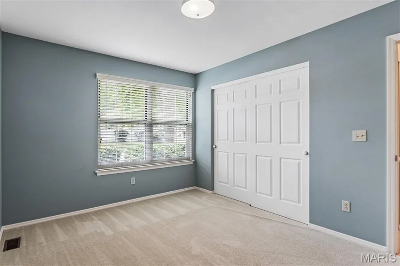 1902 Baxter Ridge Drive, Chesterfield, MO 63017 — listing photo 37 of 51