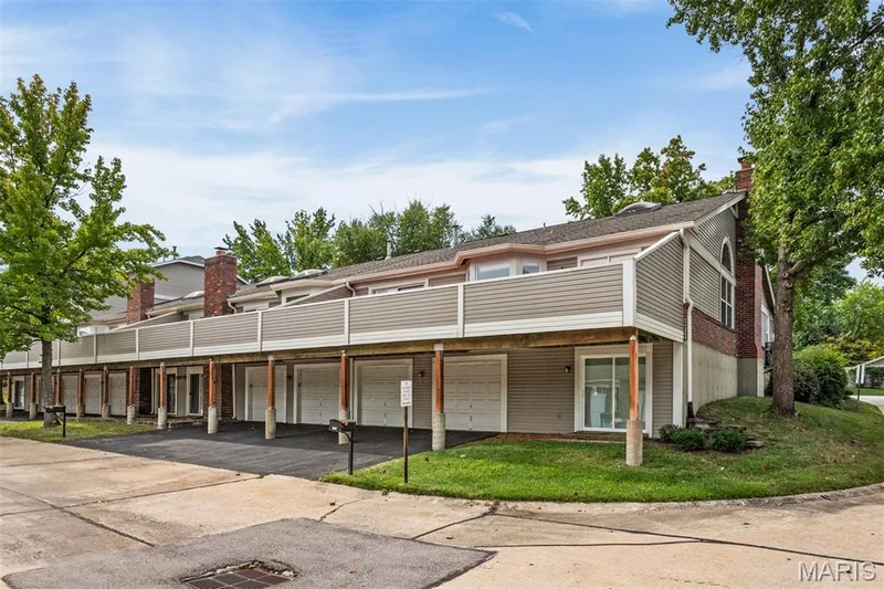 1902 Baxter Ridge Drive, Chesterfield, MO 63017 — listing photo 49 of 51