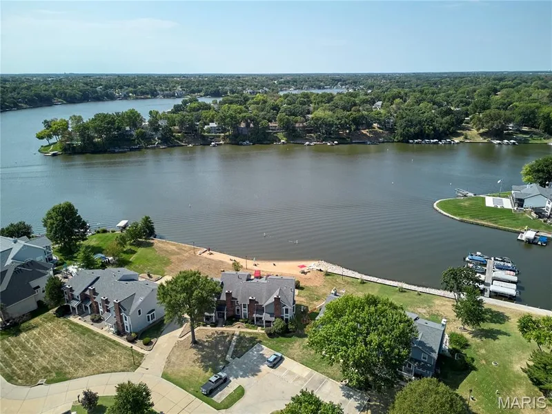 25 Catamaran Drive #2, Lake St. Louis, MO 63367 — listing photo 6 of 50