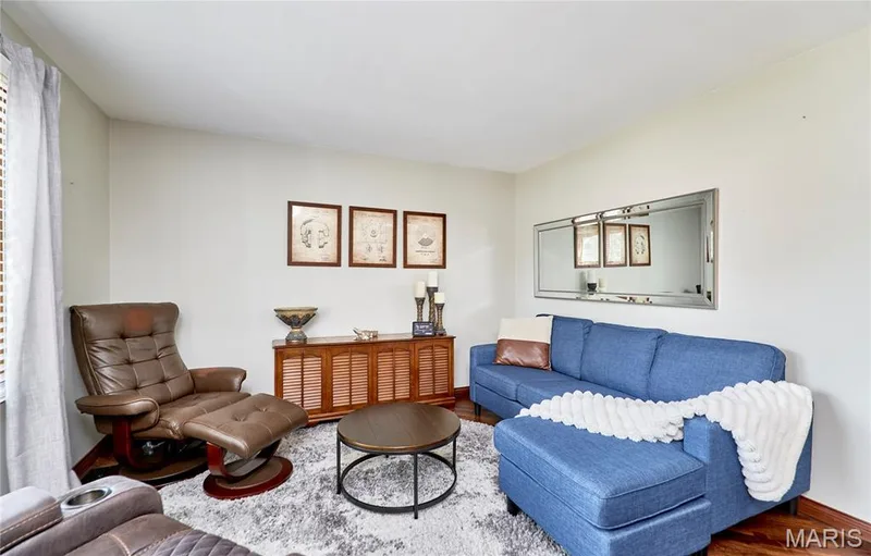 25 Catamaran Drive #2, Lake St. Louis, MO 63367 — listing photo 7 of 50