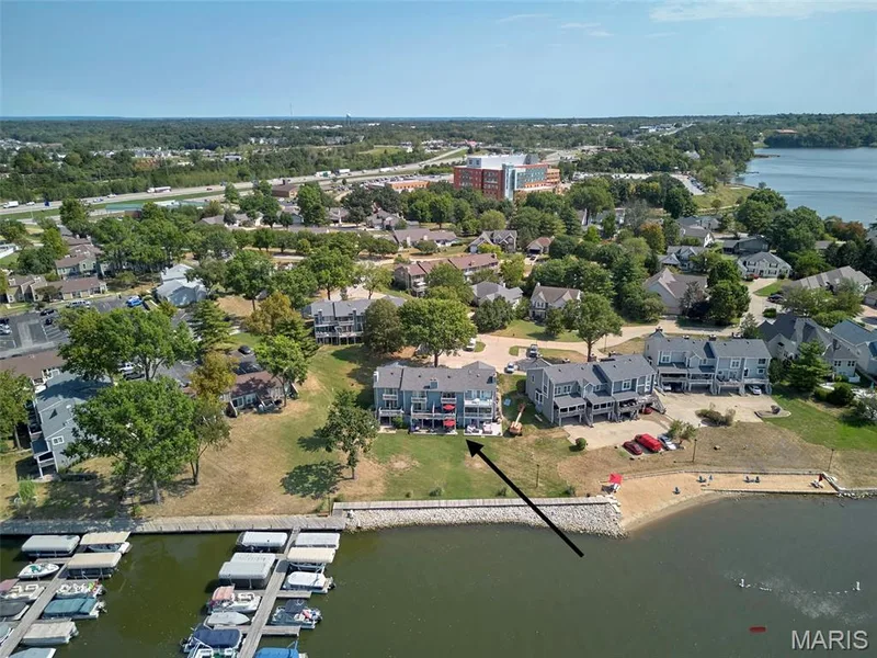 25 Catamaran Drive #2, Lake St. Louis, MO 63367 — listing photo 2 of 50