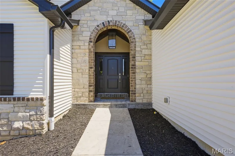 1128 Patsy Lane, O'Fallon, MO 63366 — listing photo 3 of 58