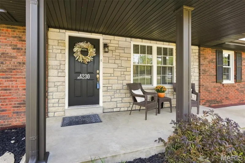 4230 Highway P, Wentzville, MO 63385 — listing photo 9 of 81