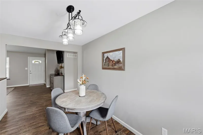 4230 Highway P, Wentzville, MO 63385 — listing photo 15 of 81