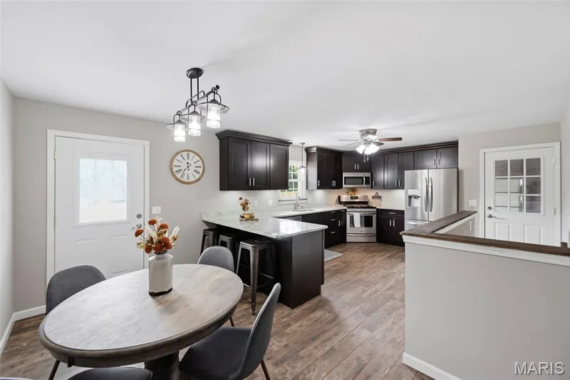 4230 Highway P, Wentzville, MO 63385 — listing photo 17 of 81