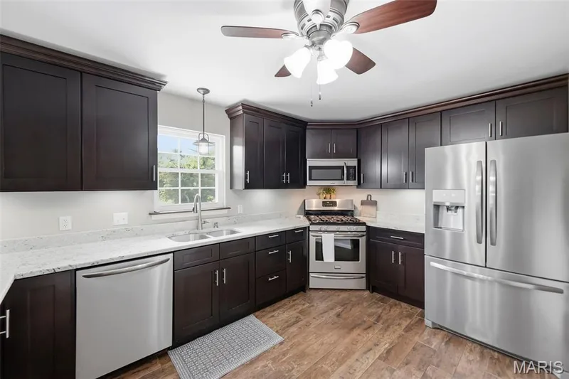 4230 Highway P, Wentzville, MO 63385 — listing photo 20 of 81
