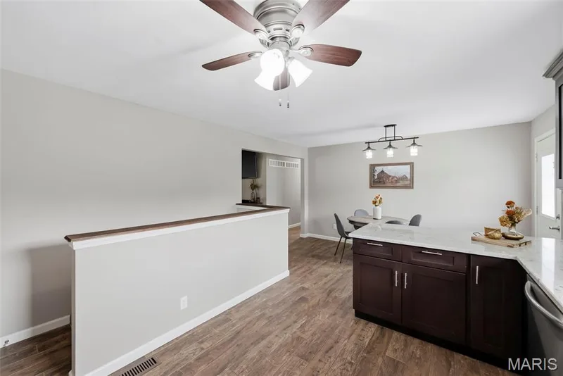 4230 Highway P, Wentzville, MO 63385 — listing photo 23 of 81